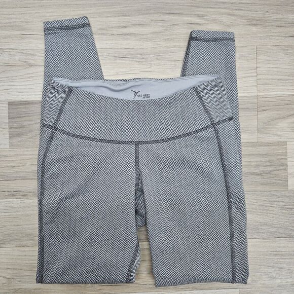 Old Navy Active Womens Gray Chevron Full Length Leggings Small - Picture 2 of 9